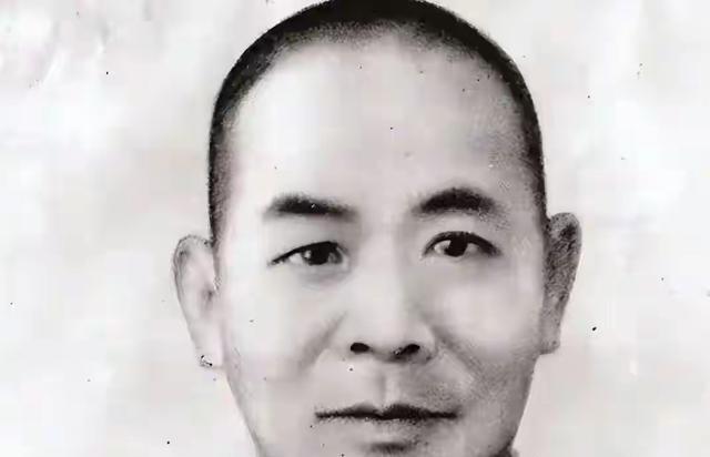吴石案真相：蔡孝乾叛变只是导火索，蒋介石硬绕军法程序，三法官求情全被革职
195
