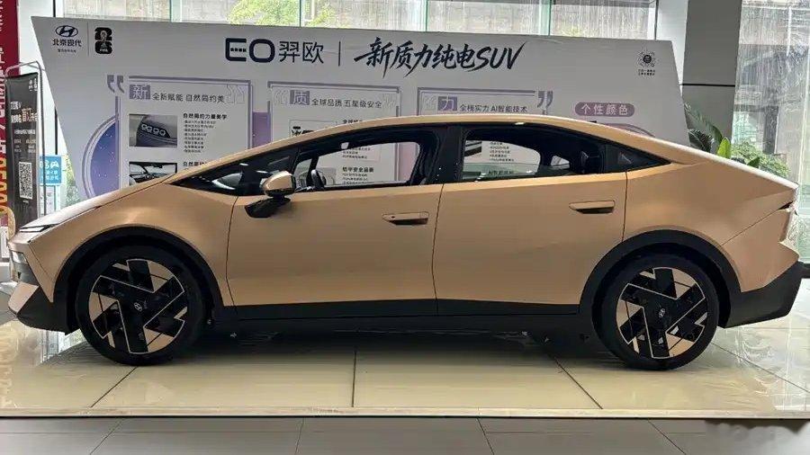 现代Ioniq V ，这车怎么说？如果品牌不是现代你觉着咋样？我有点说不好 
