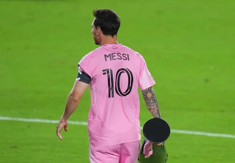 绝对统治力，梅西5场季后赛贡献6球5助率队晋级总决赛北京时间11月30日，美职联