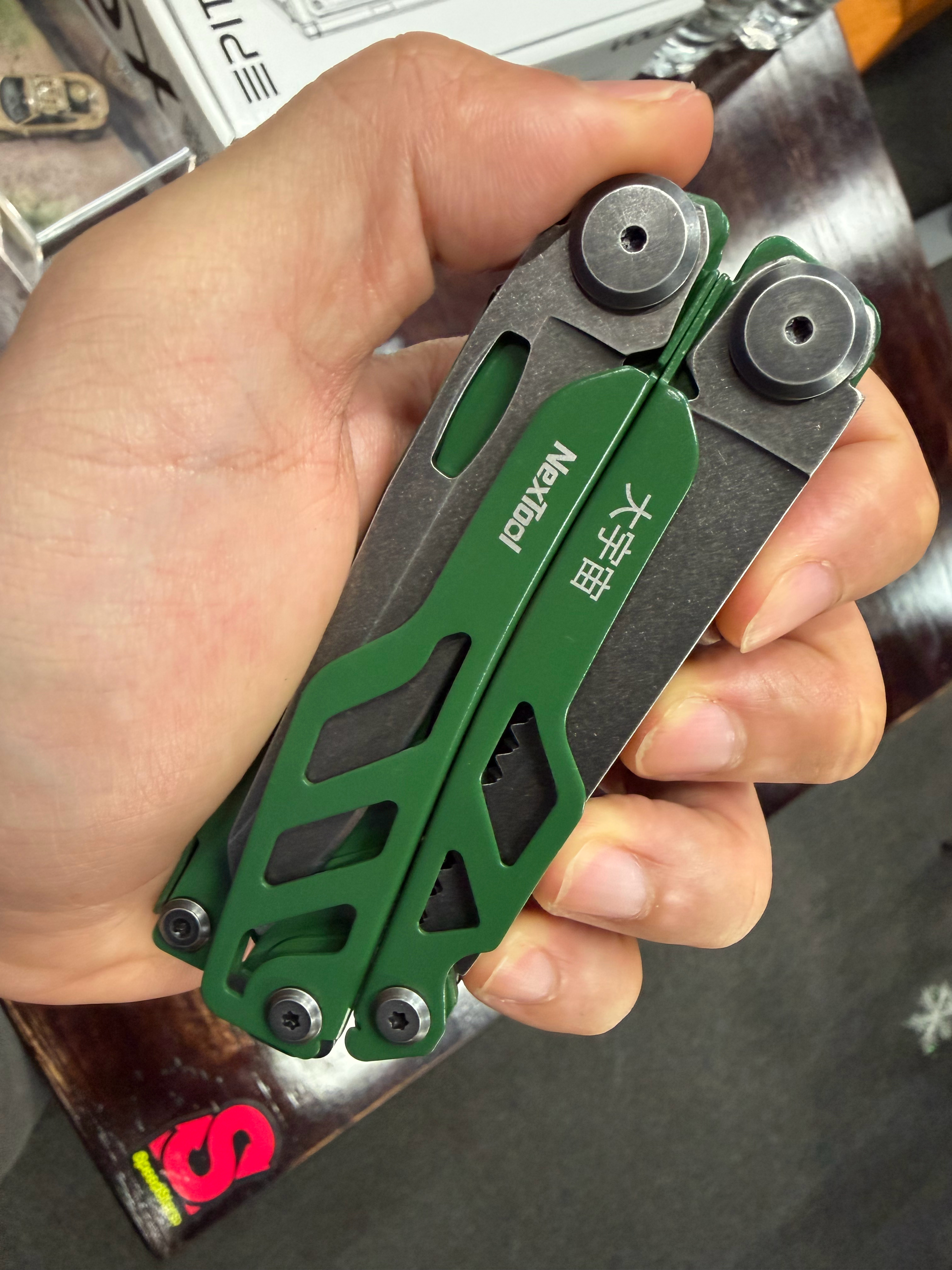 这是哪位兄弟给我寄的呀，太帅啦吧！！ 快带我去野外求生 