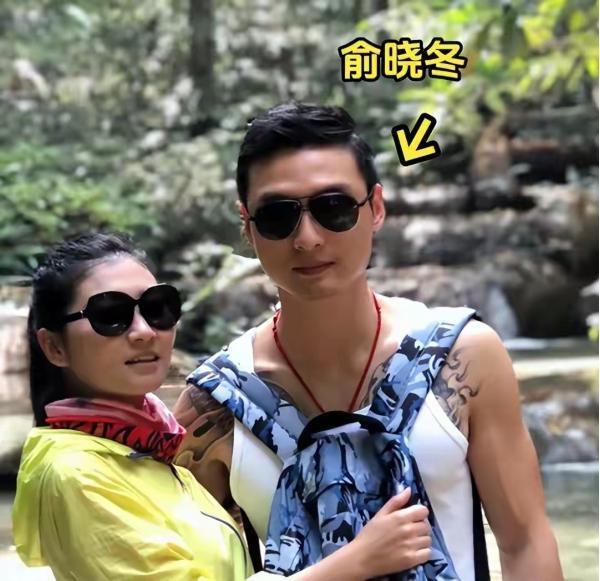 不用怀疑，
俞晓冬在泰国监狱里也不会放过王暖暖，他早就盘算好那3000万离婚费怎