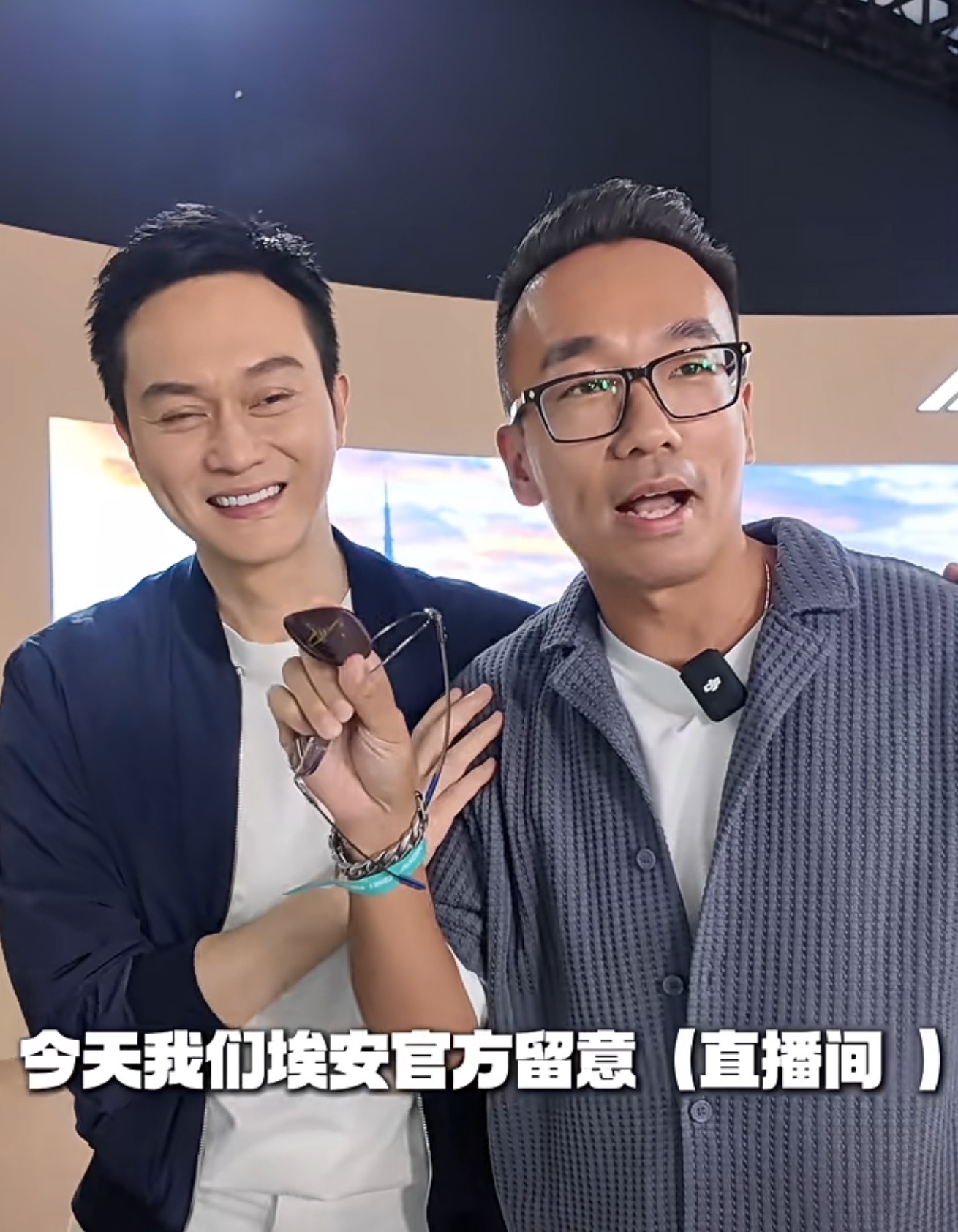 才发现我十天的车展相册……没有女粉，全是男人 