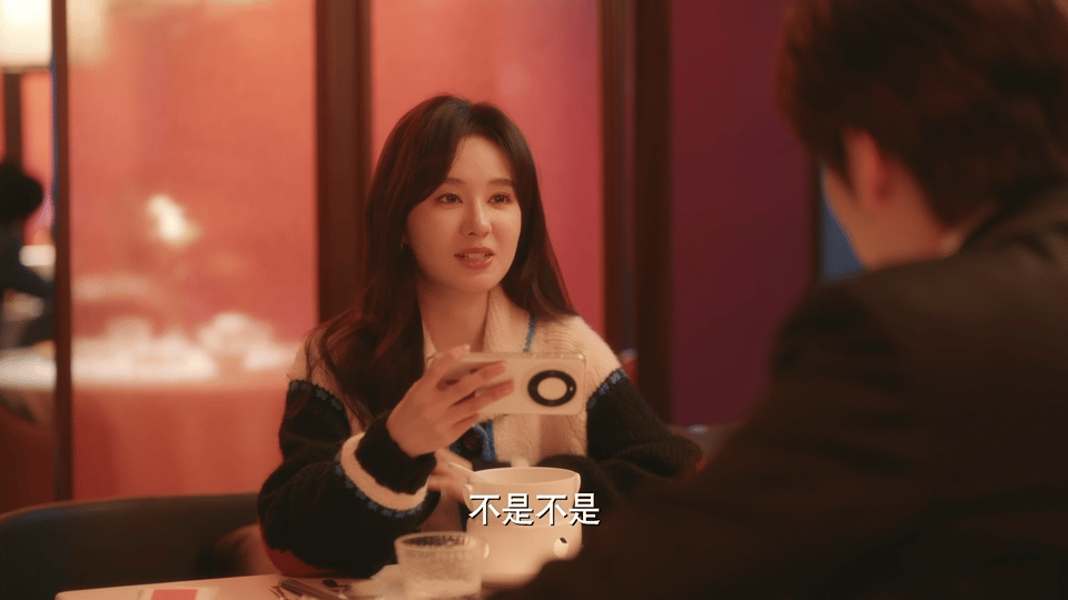 魏哲鸣叫郑合惠子漂亮姐姐 青春圆满了！魏哲鸣喊漂亮姐姐，十年双向奔赴甜到齁，人夫