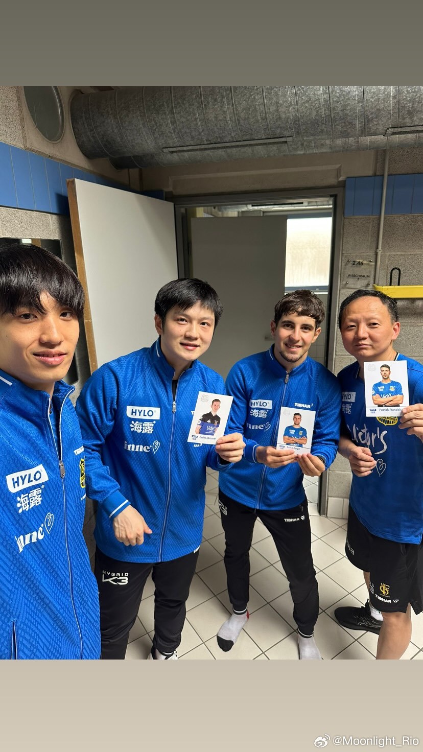 樊振东玉面战神 恭喜萨尔布吕肯俱乐部今天主场3比0获胜🎉（假装所有人都在📷 