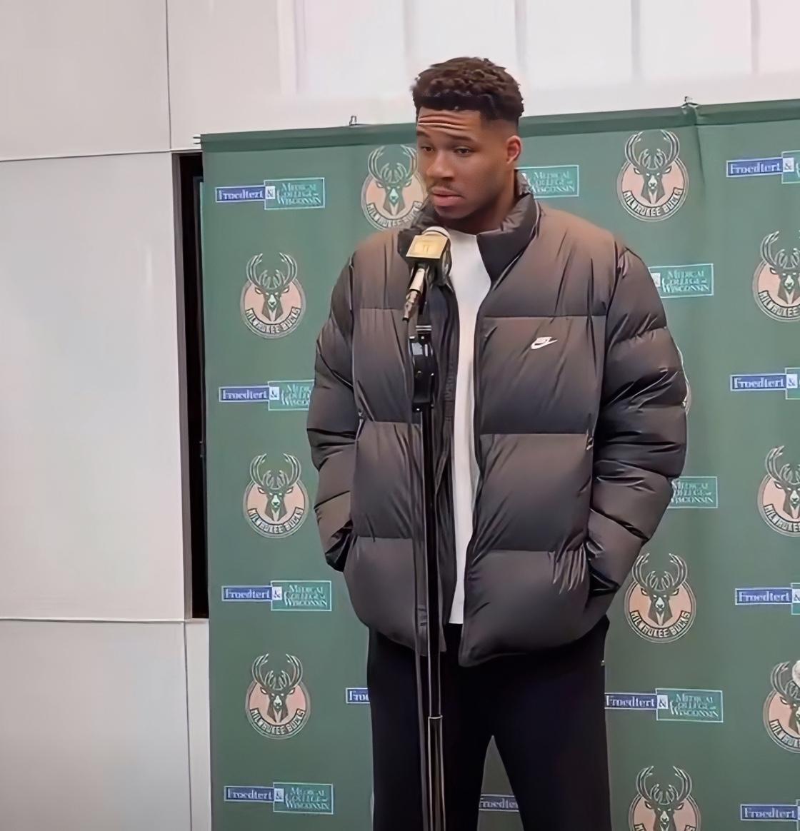 湖人追字母的说法言之过早！
前湖人队记Buha在节目中表示，球队之所以一直舍不得