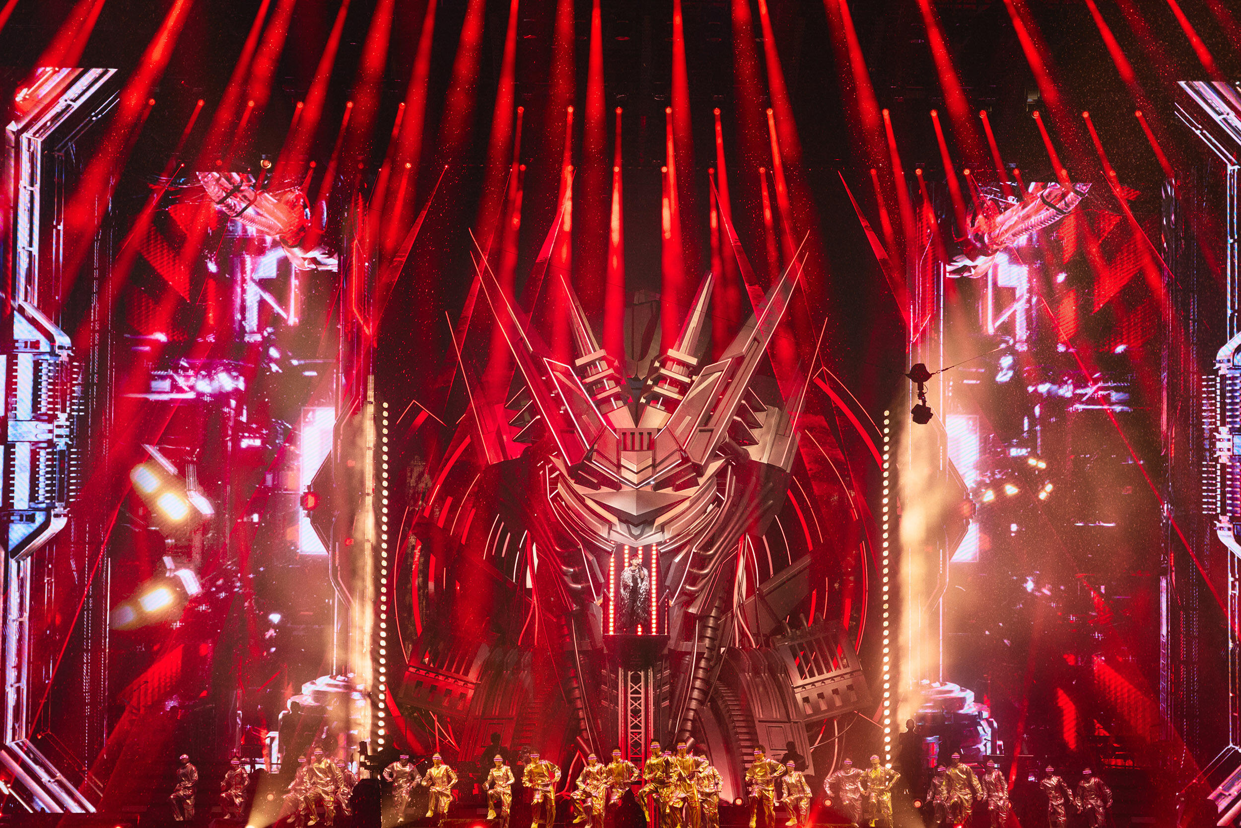 「太阳之子」周杰伦融化冰封世界 全新「嘉年华II」巡演杭州登场「烟花杭州嘉年华 