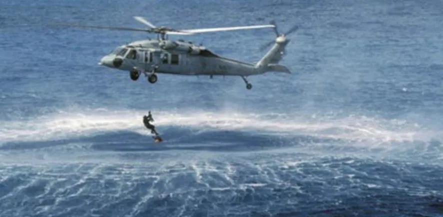 当地时间2025年10月26日，美国海军“尼米兹”号航母的两架军机在南海接连坠毁