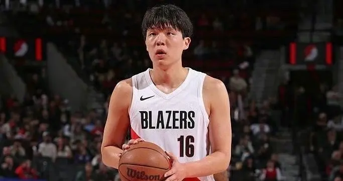 杨瀚森双线历练是否有进步？其提升与短板均显而易见