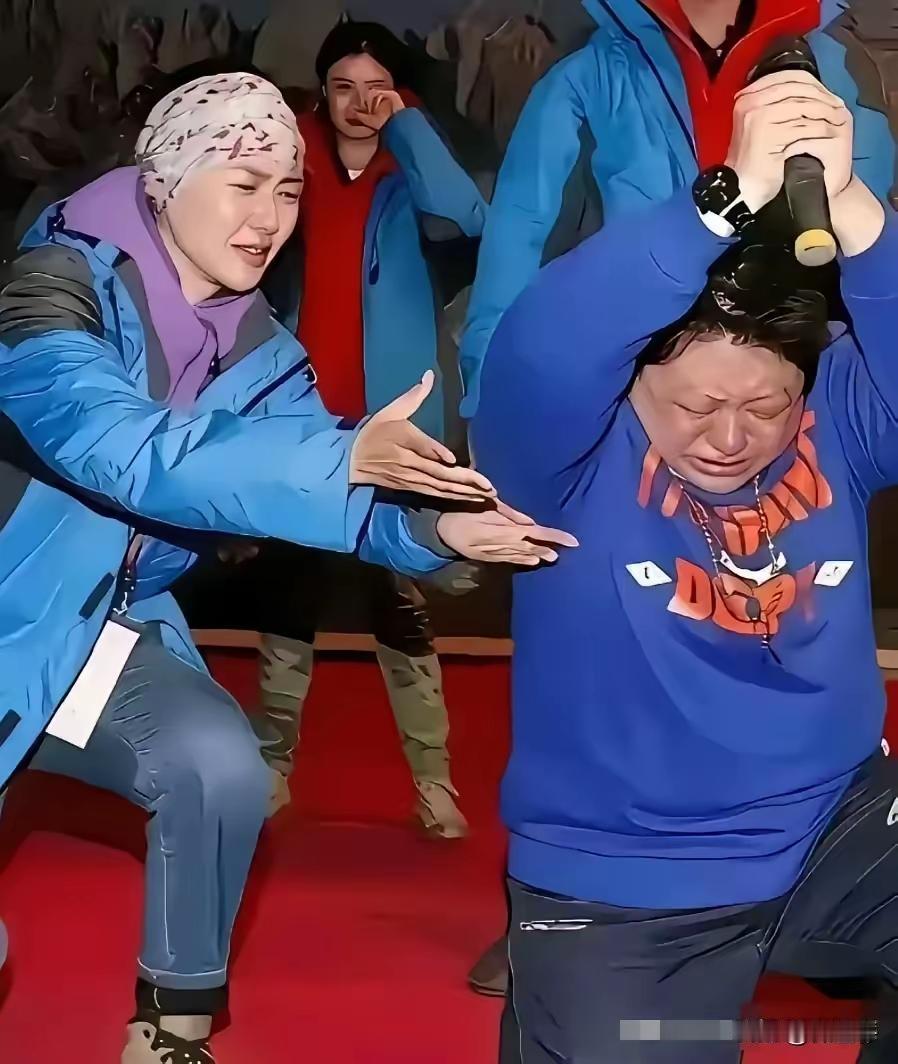 这样的场景估计以后都见不着咯，这一个来月可把她折腾得够呛，有嘴都说不清。把你捧上