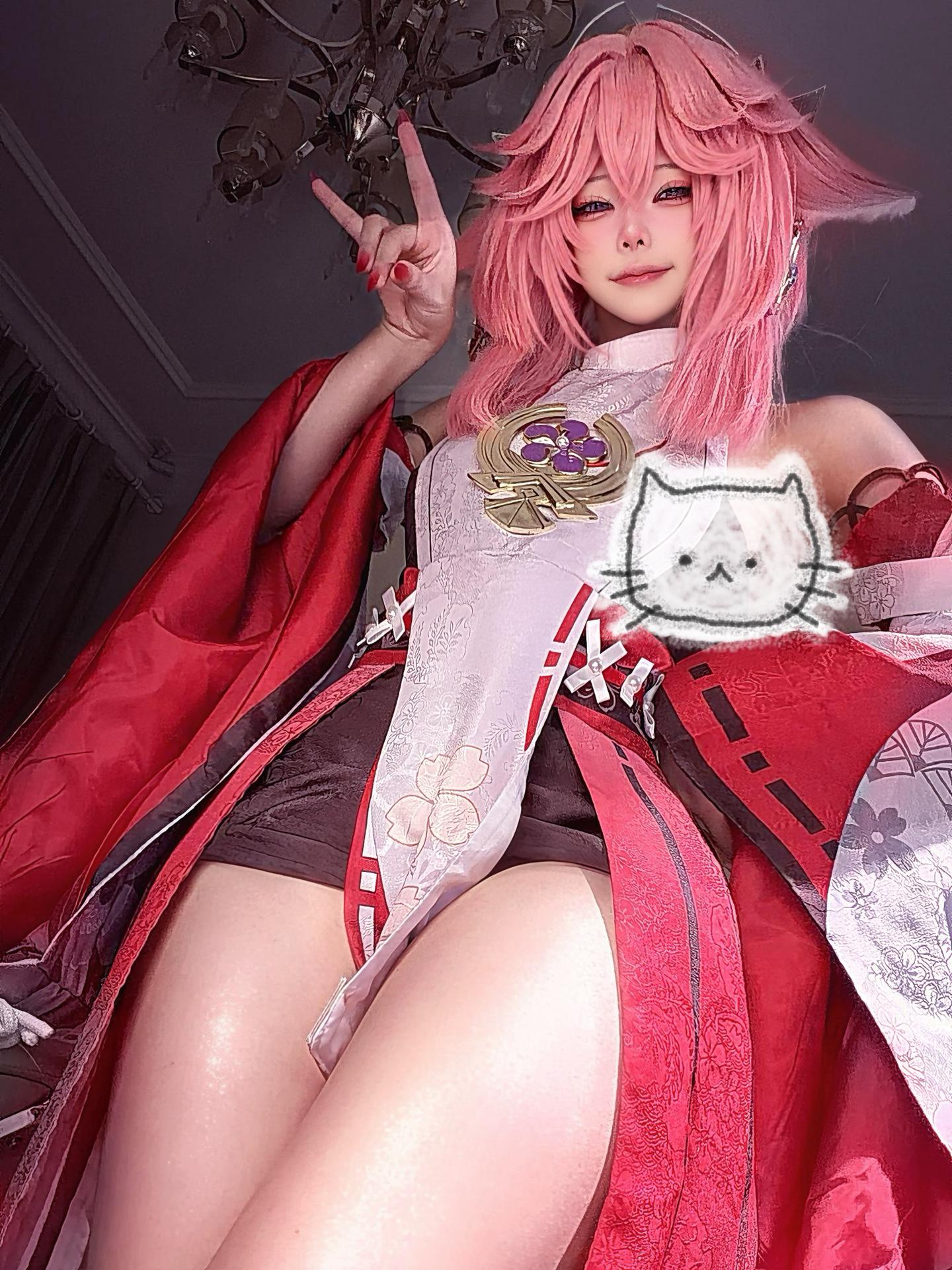 八重神子 肉腿