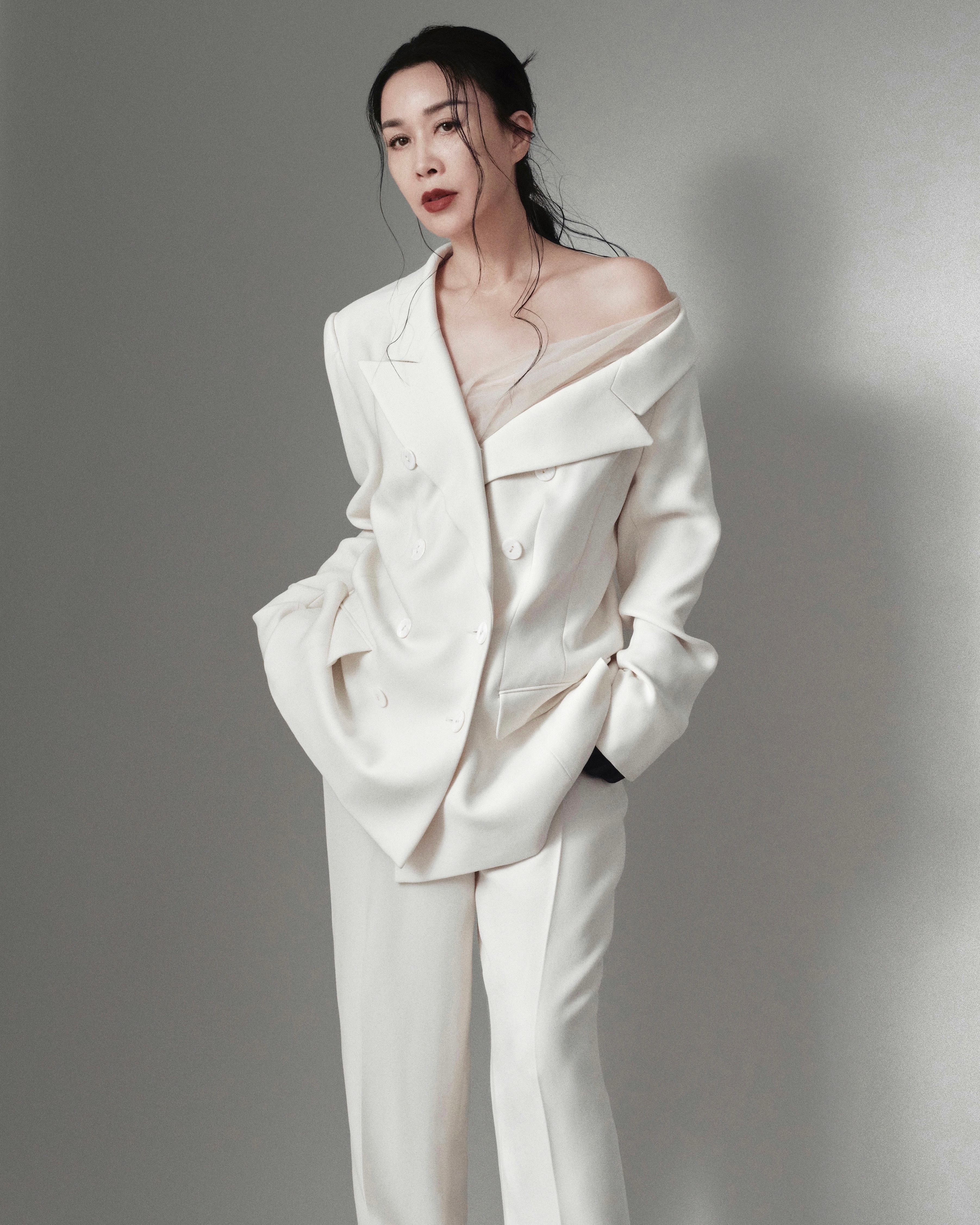 那英｜Cartier来自我们天后的新装 ，今晚惊喜亮相卡地亚高级珠宝晚宴造型上身