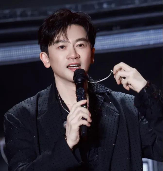 哈哈，不敢相信[捂脸]
去验证一下，这不是真的