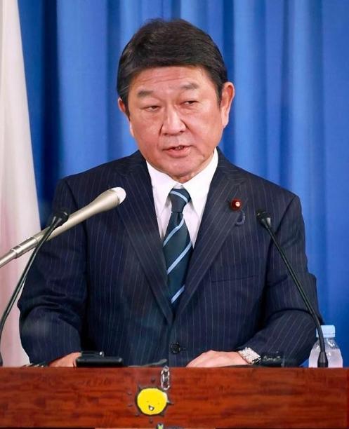 日本外相茂木敏充公开向中国发出通牒！
 
如果中国不对薛剑的言论采取“正当的行动