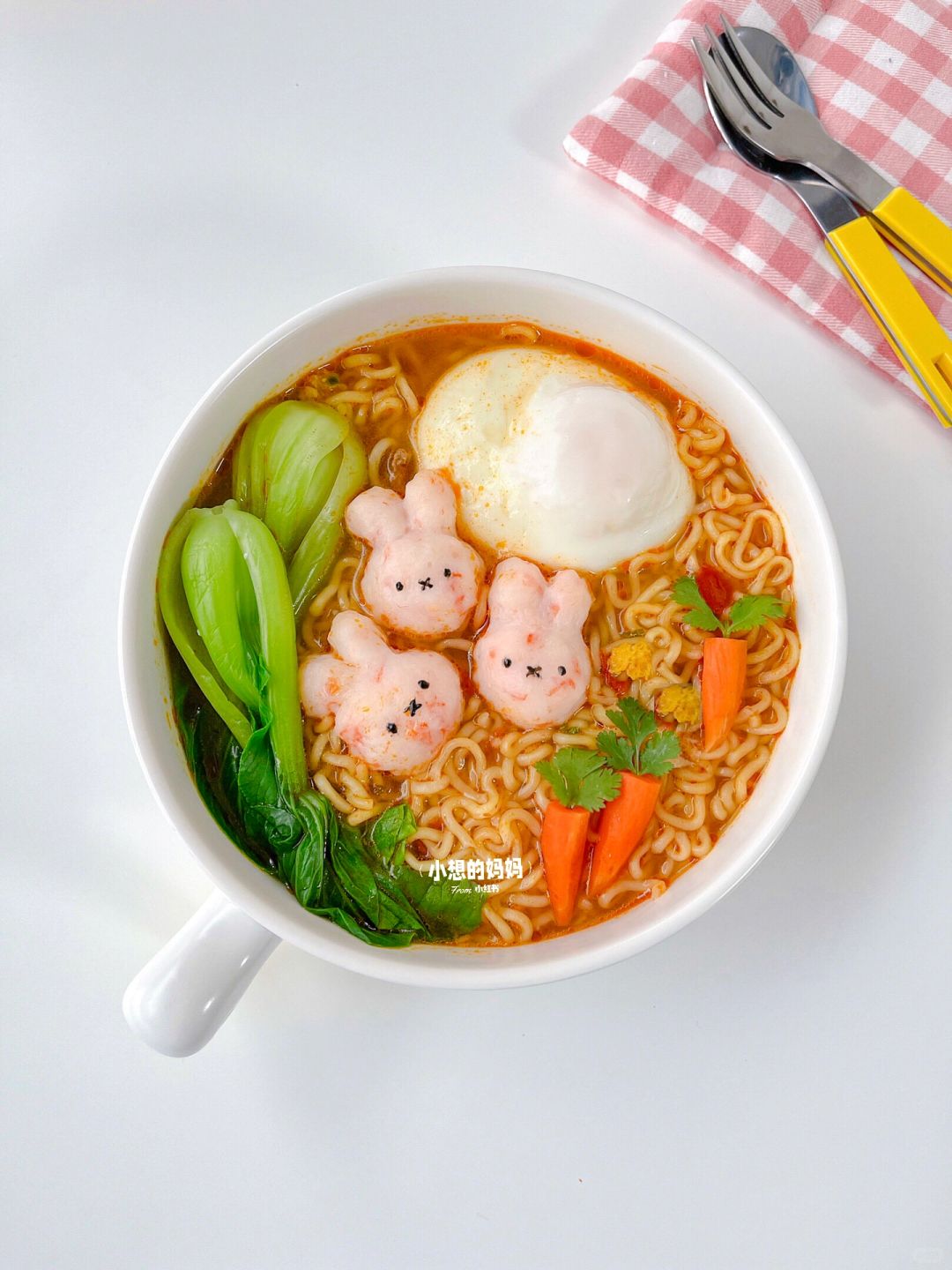 超可爱的水波🥚米菲虾滑泡面🍜
