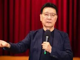 “大陆想统一台湾格外难！”台湾评论员赵少康曾坦言，大陆要统一台湾不简单，因为大部
