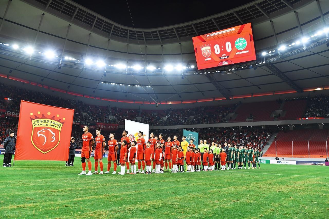 后天中超将迎来收尾！3 冠王 VS 逆袭王，2 队死磕保级，结局后天揭晓！
中超