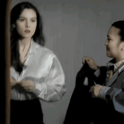 漂亮变得如此直观，360°无死角的美。
倾倒众生的美丽 骨子里的美