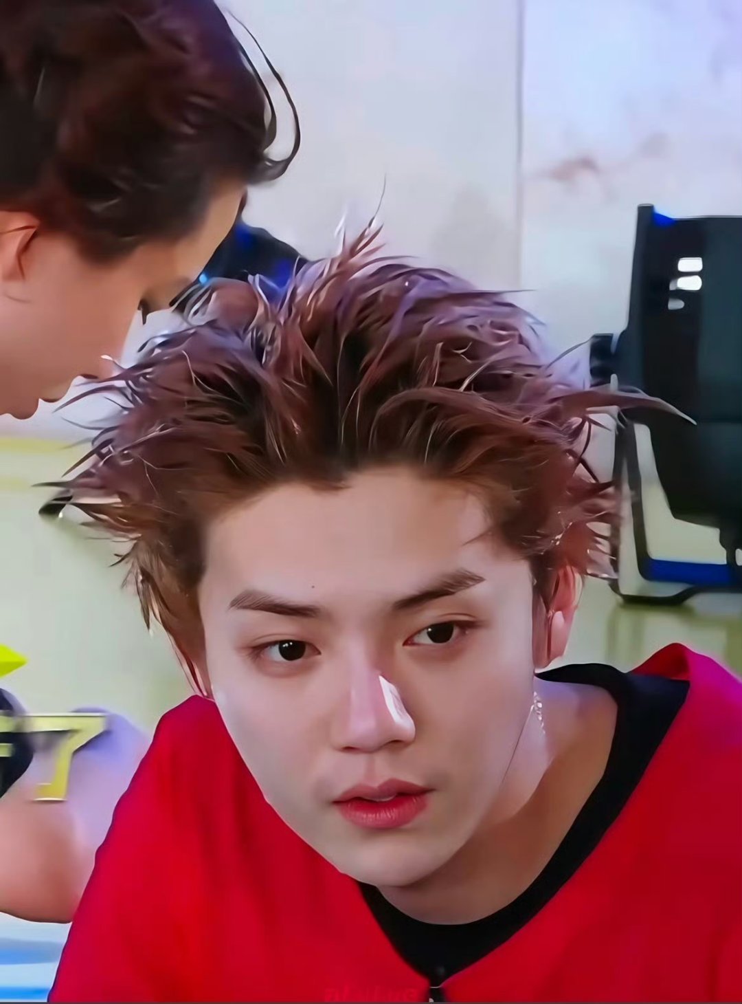 陈赫看到邓超化鹿晗同款妆容说：世界上只有一个鹿 哈哈哈哈哈哈哈 陈赫说世界上只有