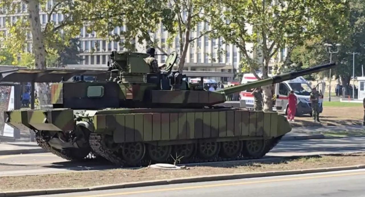 塞尔维亚公布配备主动防护系统的M-84AS3坦克，不逊色于T-90M

在“团结