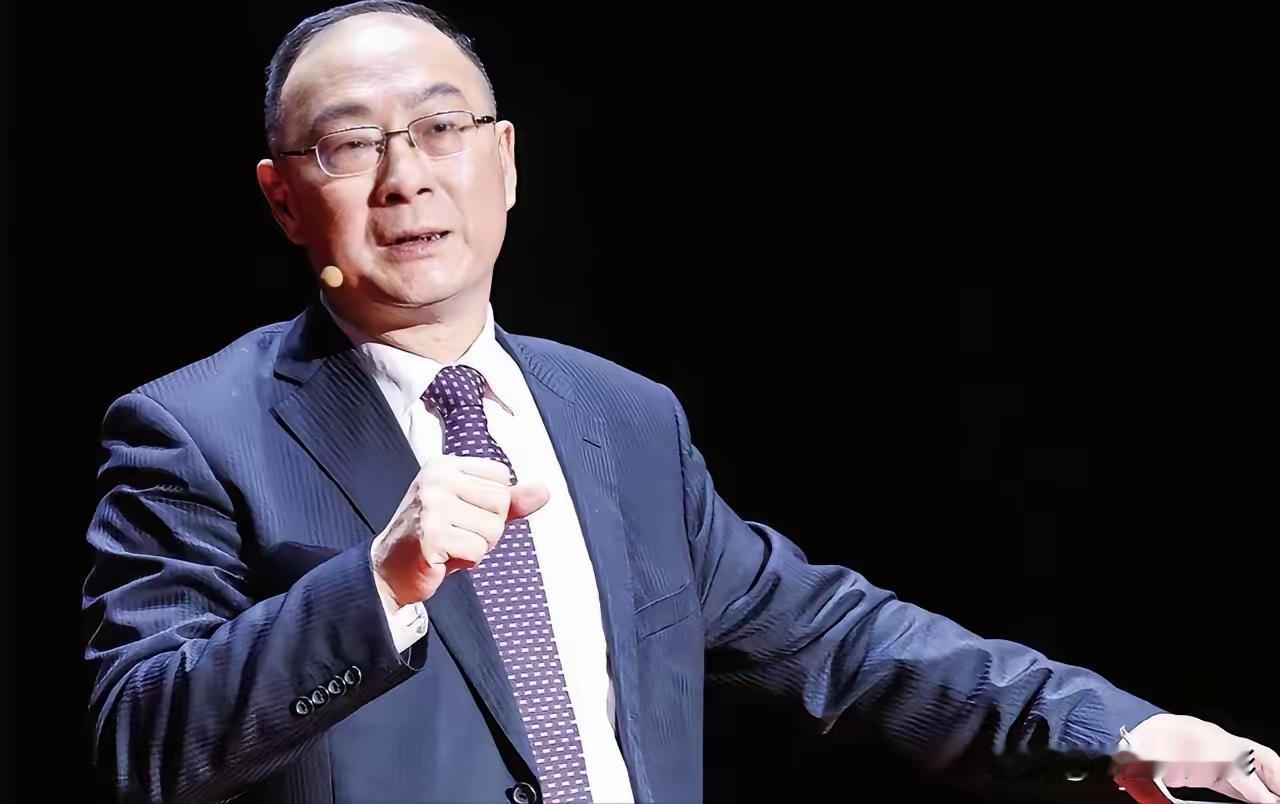 著名国际问题专家金灿荣教授提出重磅建议！
​现在就是解决台湾问题的最好时机，错过