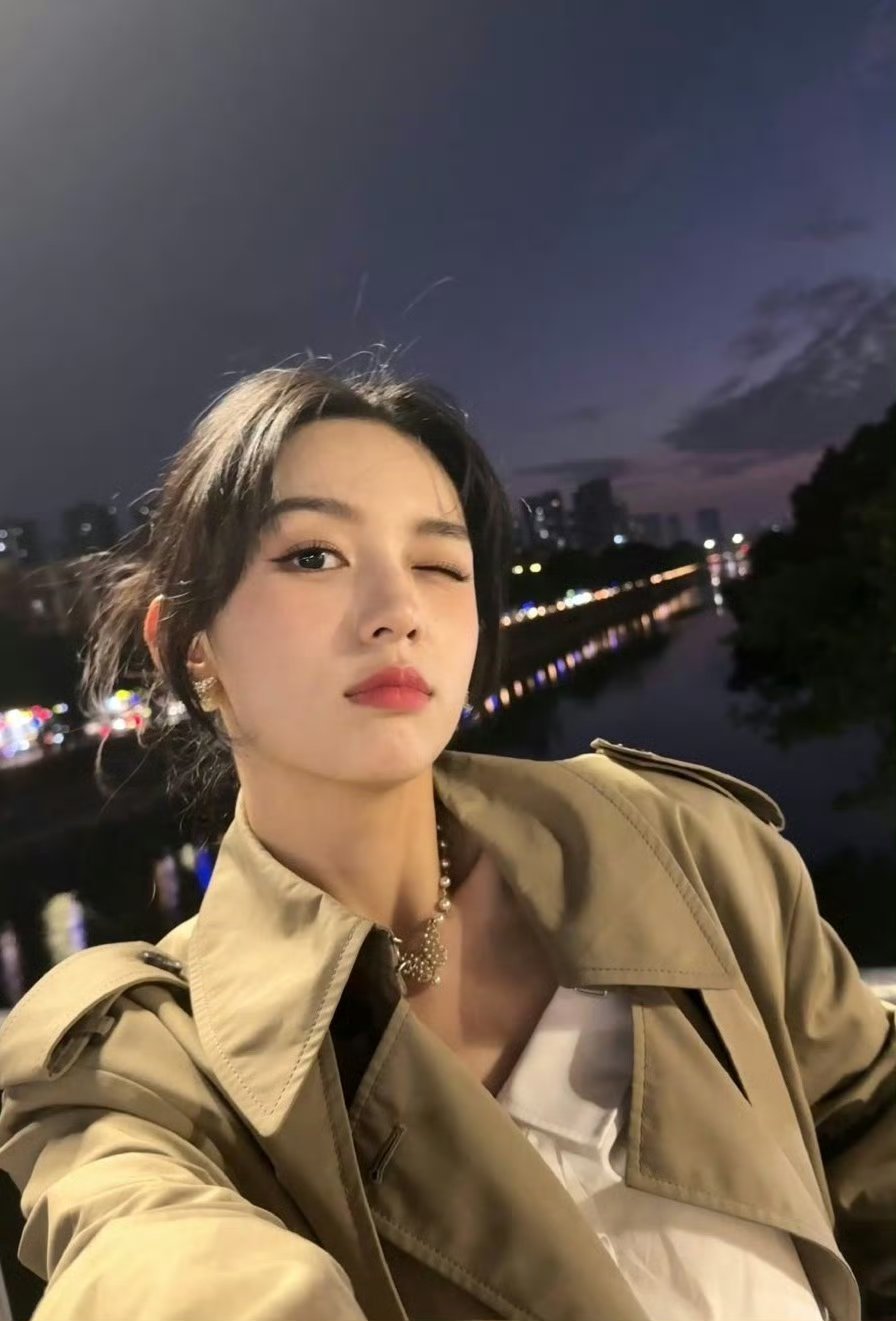 周也张婧仪宋威龙张凌赫 莞莞类卿好美好美，对我眼睛很友好的二创 两位可以合作嘛 