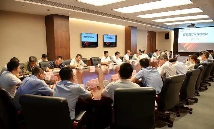 上海算力，全给仪电了：50.4亿基金+12万P
上海算力只认仪电：50.4亿砸下