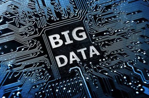 节目中使用的AI技术和传统螺钿、傩舞元素是如何结合的？