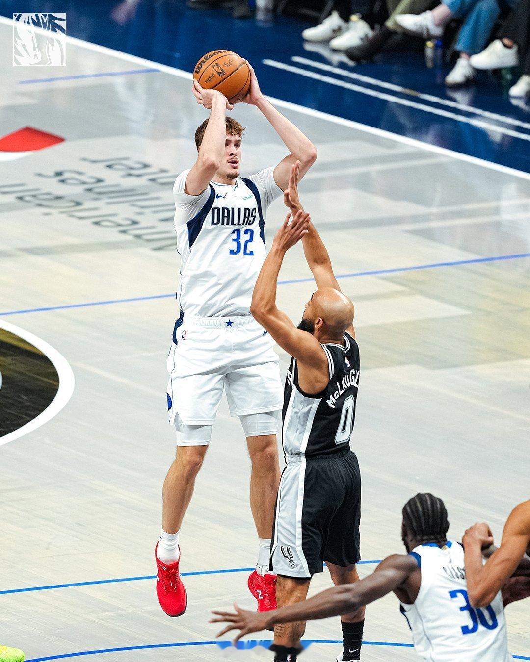 【马绍尔】Coop激励了我。Coop状态火热，他正处于爆发期，我只想匹配他的能量