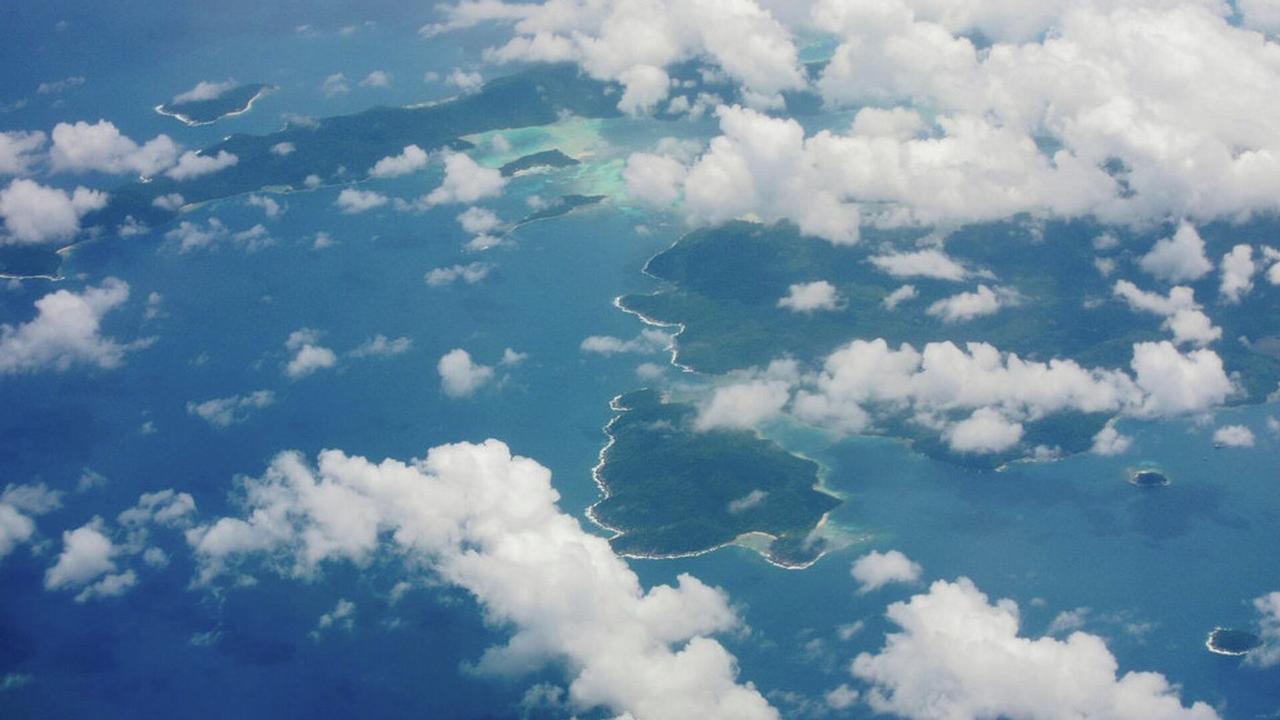 菲律宾总统：维护南海和平稳定及航行和飞越自由不容谈判

俄罗斯卫星通讯社 202