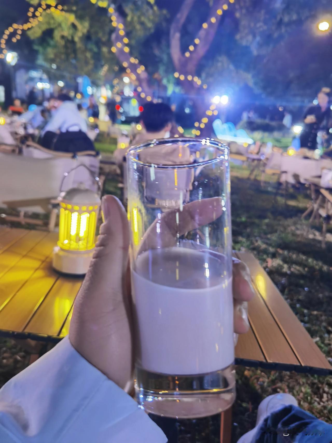 椰树椰汁一杯接一杯，这个季节的广东是真舒服。