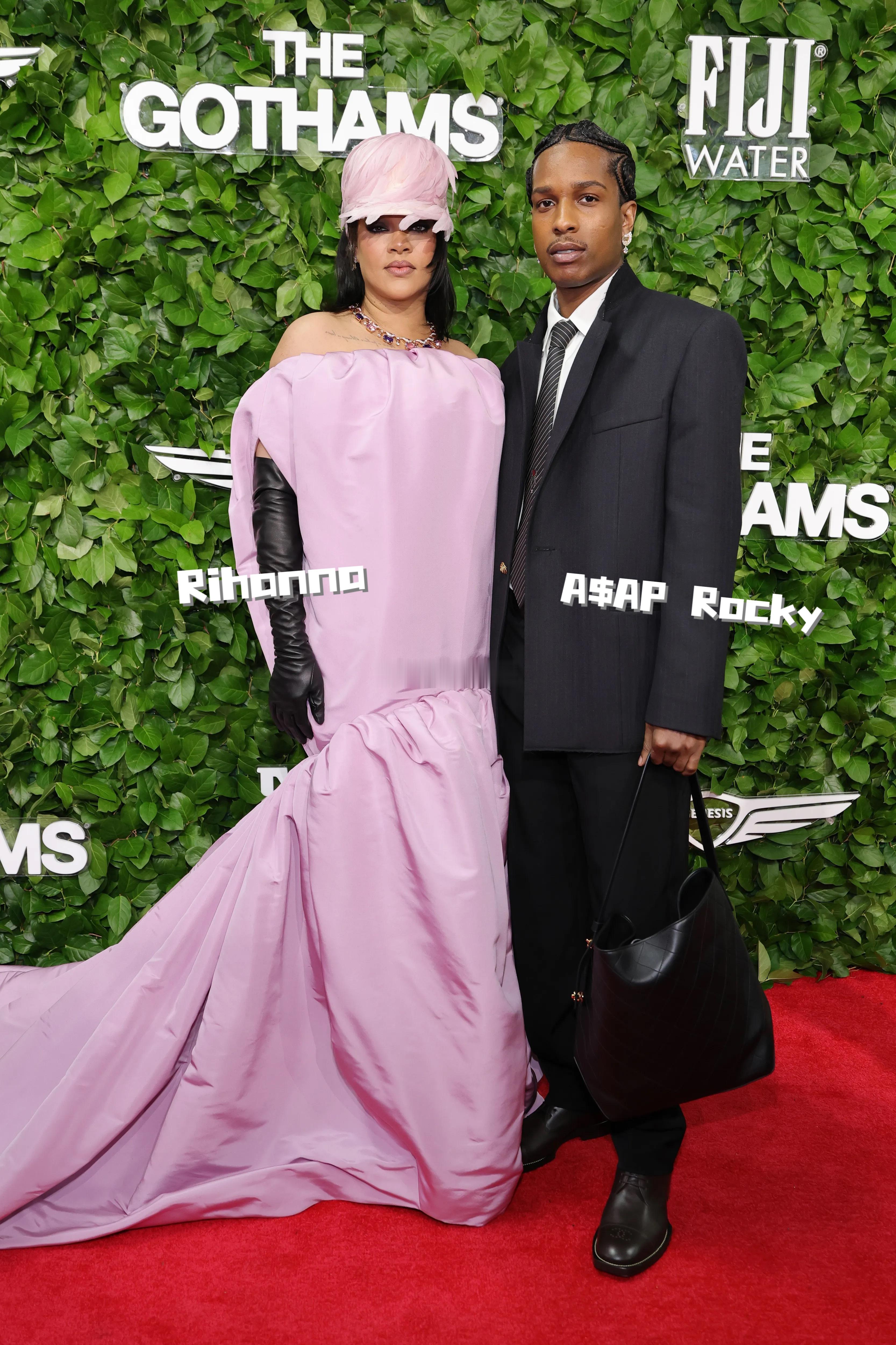 今年哥谭奖Gotham Awards红毯上的明星们👇Rihanna和A$AP 