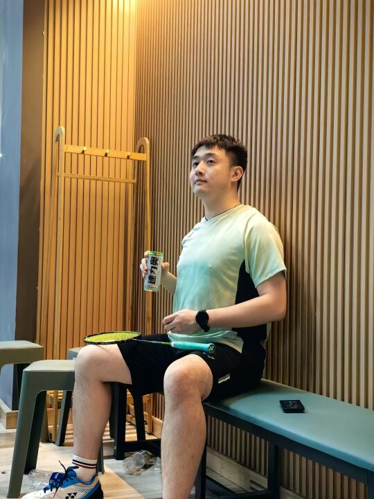 羽毛球对于我而言，只有两个字——