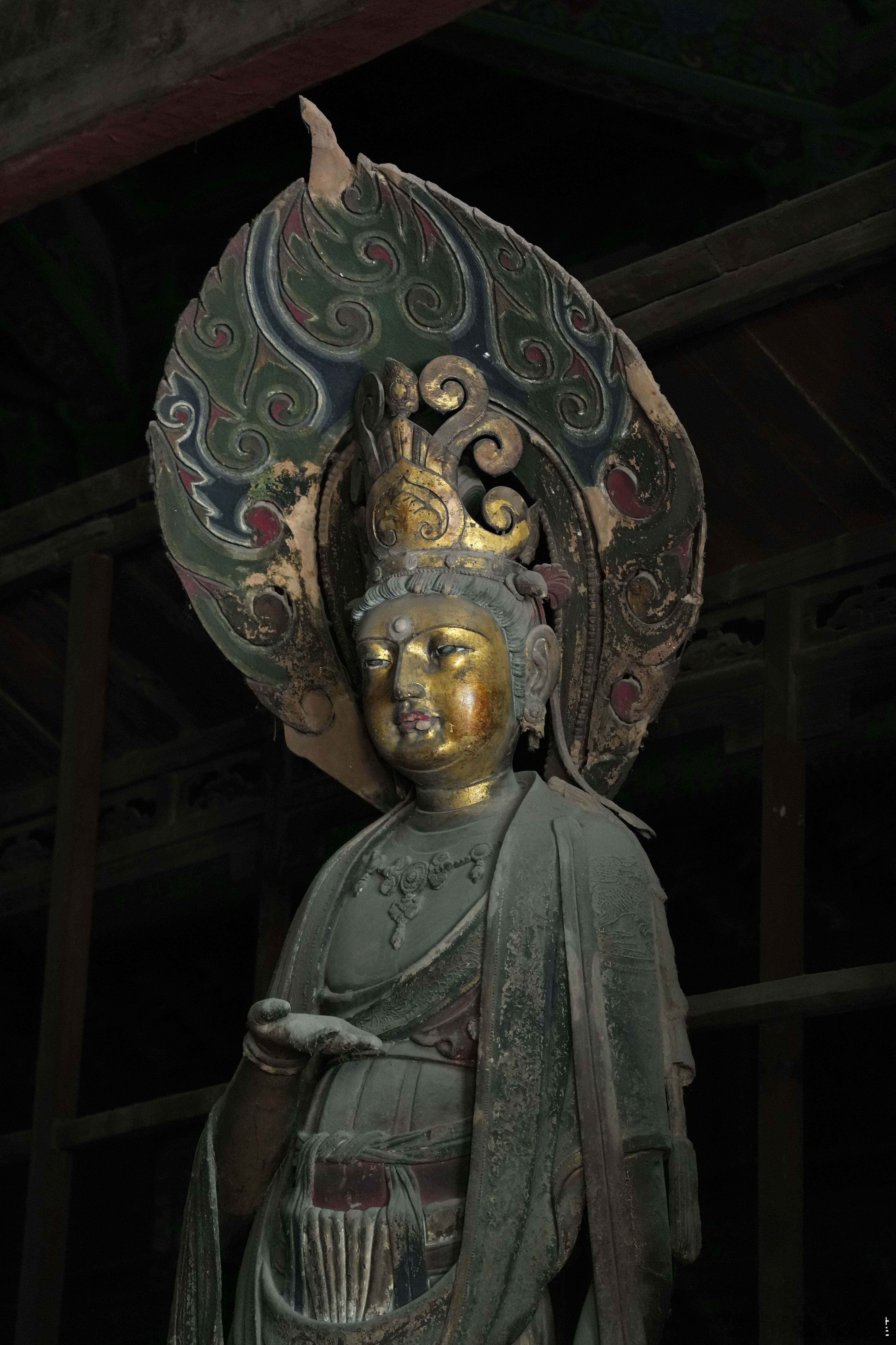 华严寺薄伽教藏殿胁侍菩萨.辽 历史知识 ​​​