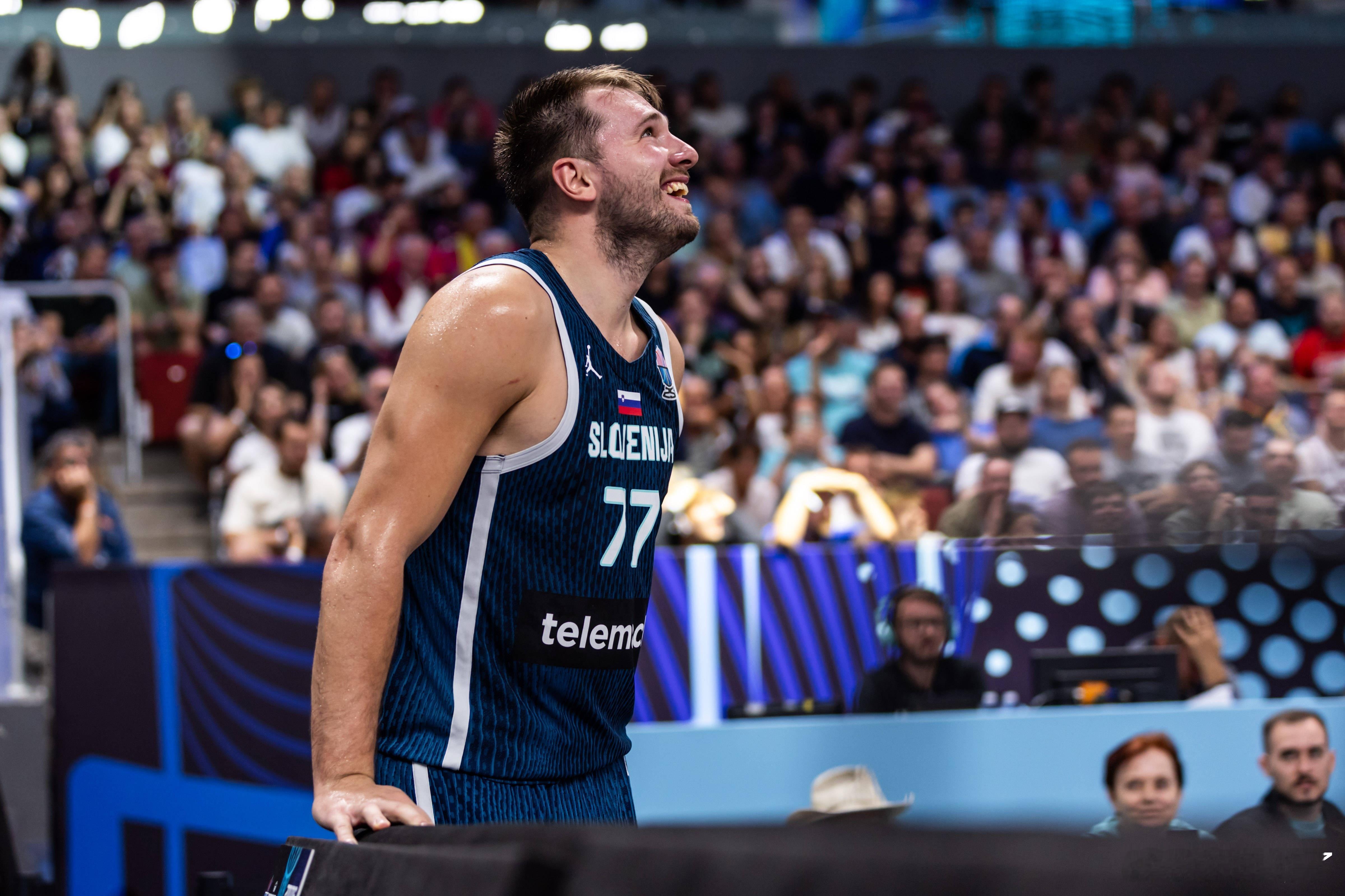 东子非常爱打球啊  斯洛文尼亚篮协主席：“东契奇在2026年继续为斯洛文尼亚效力