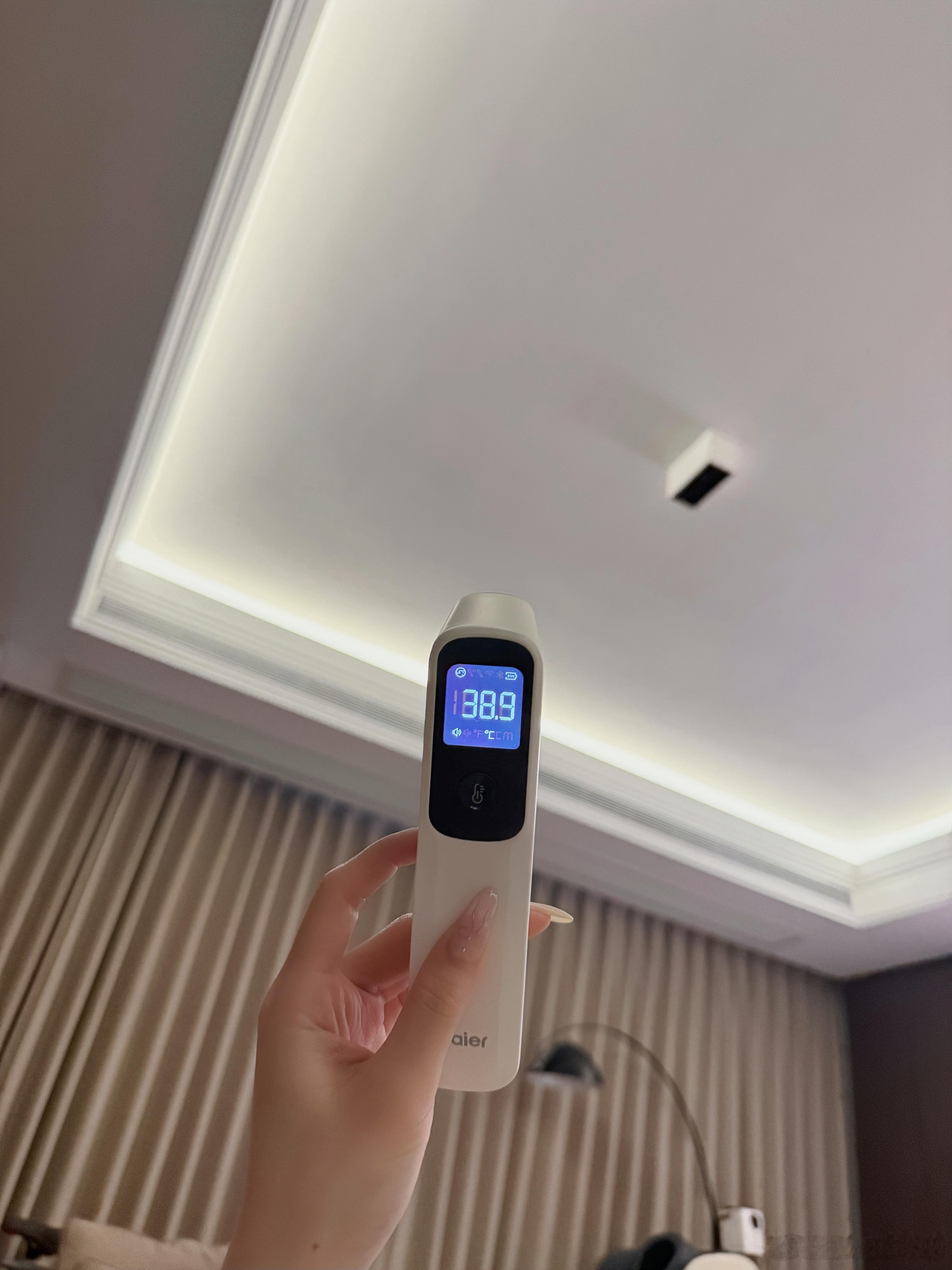 记不清上次发烧是什么时候了这次真的累倒了但是！！！我有我的计划你明天睡醒给我好起