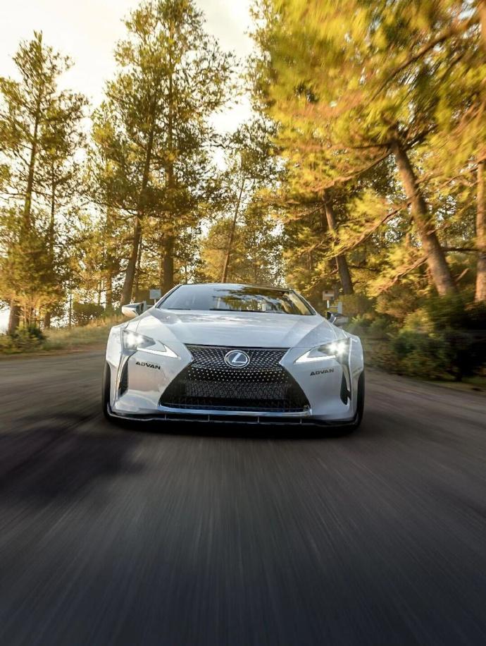 日系最美轿跑优雅离去
雷克萨斯LC系列车型将于2026年9月停产，换代车型暂无计