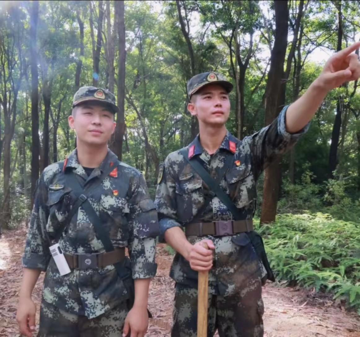 春之晓梦不觉 恰似你我当年风华正茂 致敬军旅