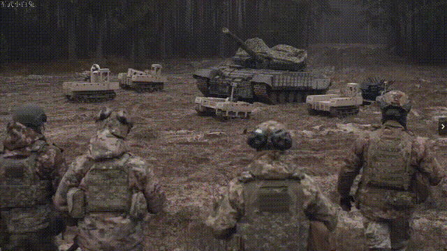 乌军演示有人、无人车辆协调作战，可大幅提升装甲部队的防御和进攻能力