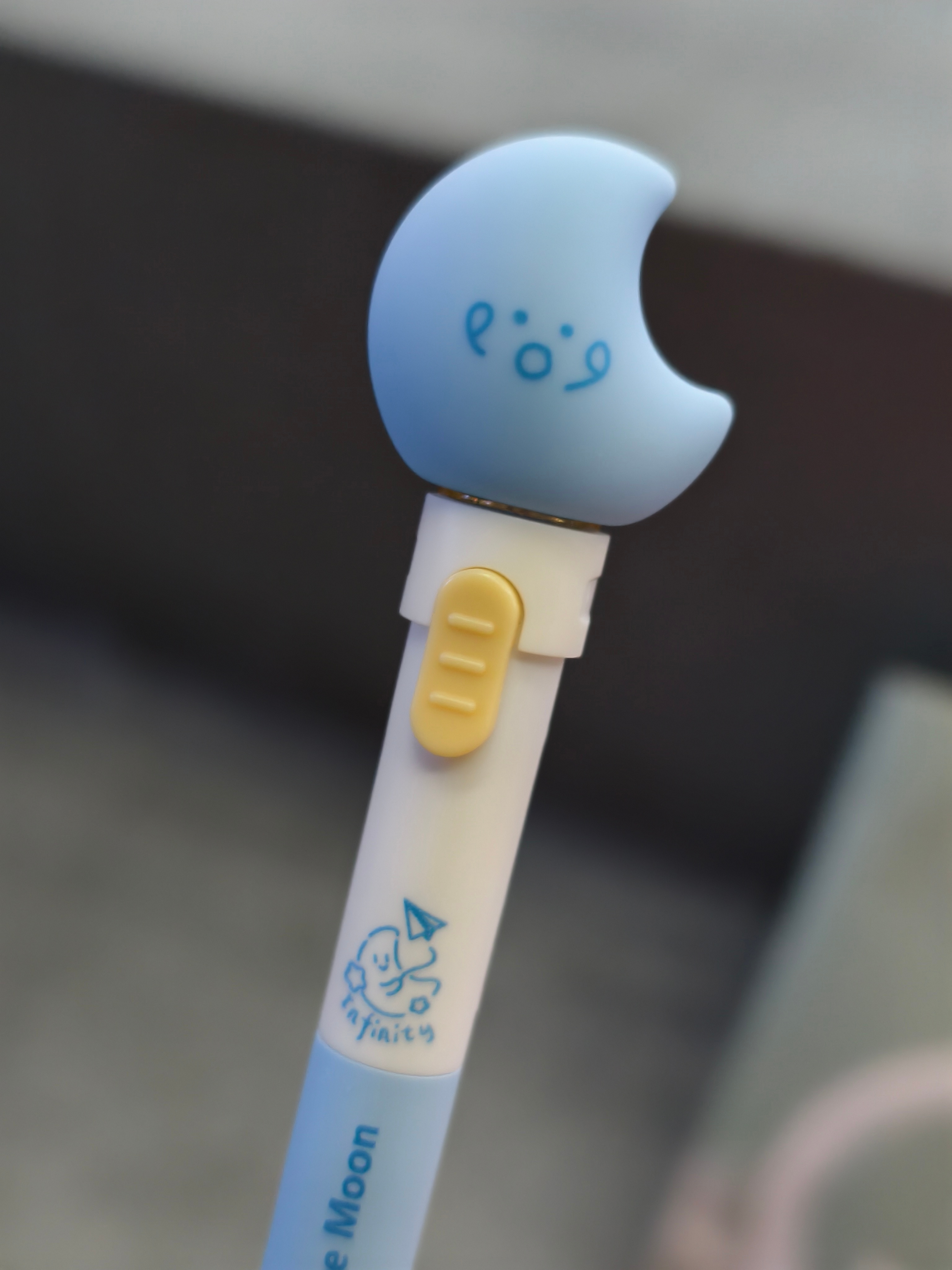 呀我今天有这个笔了 