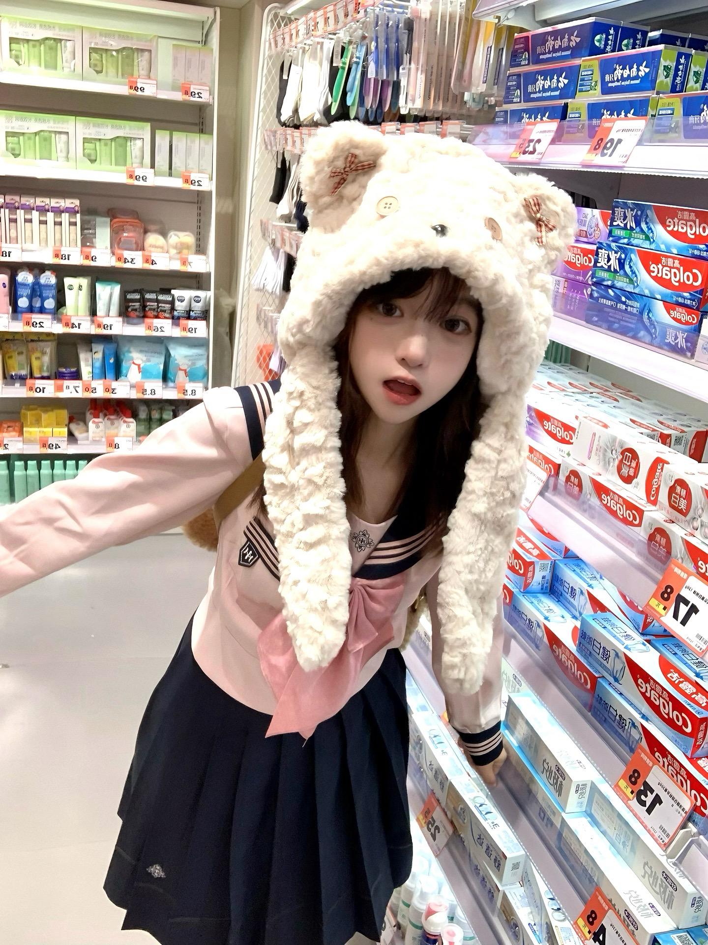 到处逛逛(●°u°●) 」