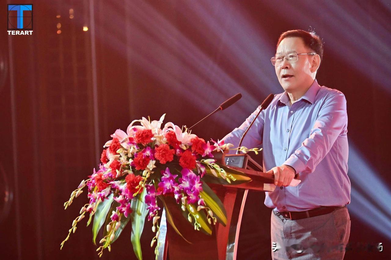 祝特艺达建工集团32周年生日快乐🎉
恭喜一季度旗开得胜、中标15亿！
陈董事长