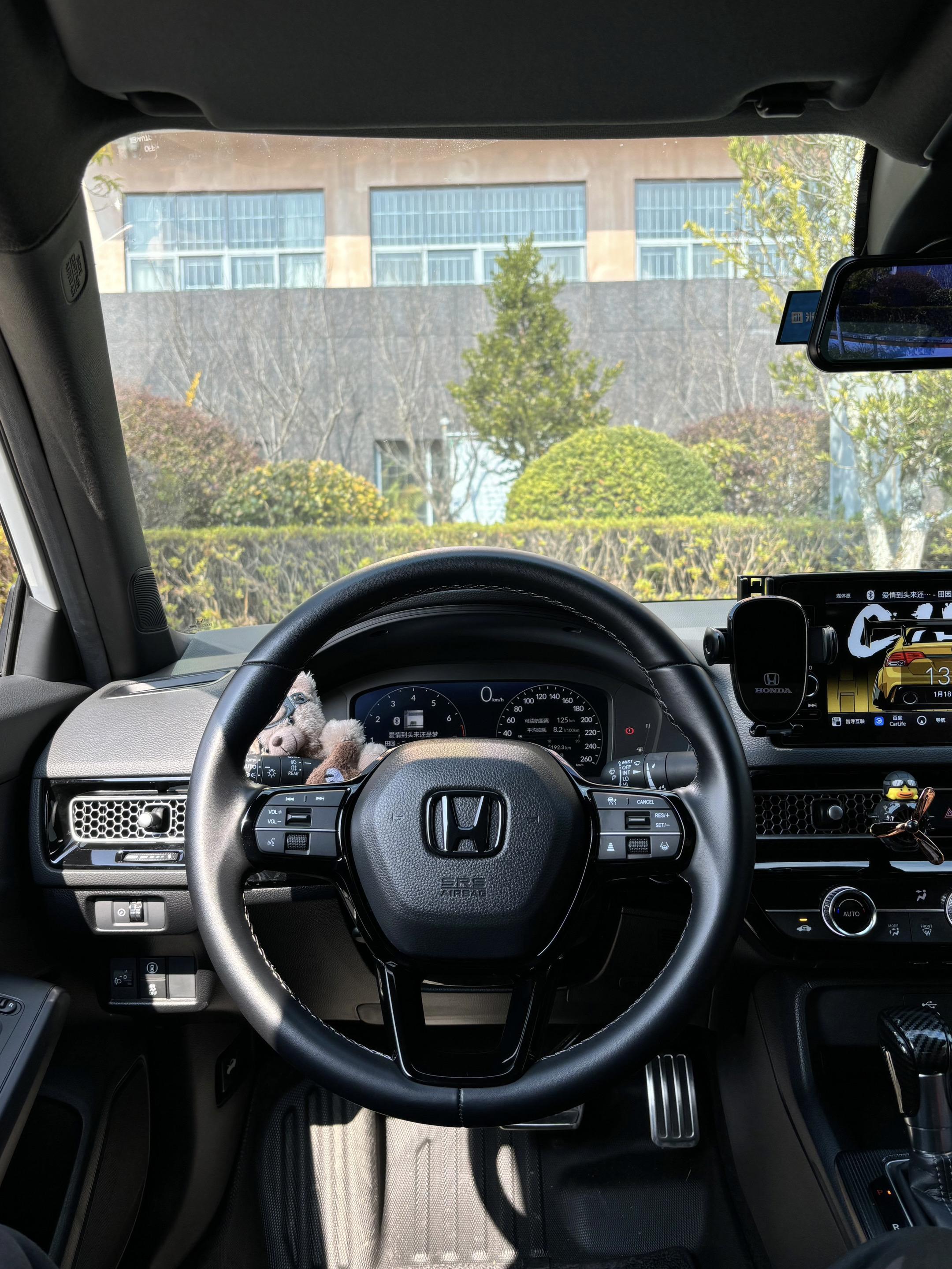 开什么车不重要，重要的是你已经拥有了人生中第一辆车