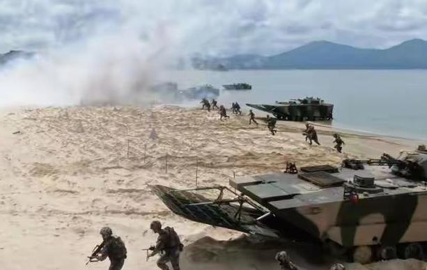 美日韩媒体称：“一旦开战，中国将会被打得溃不成军，中国目前看似拥有很强的军力，但