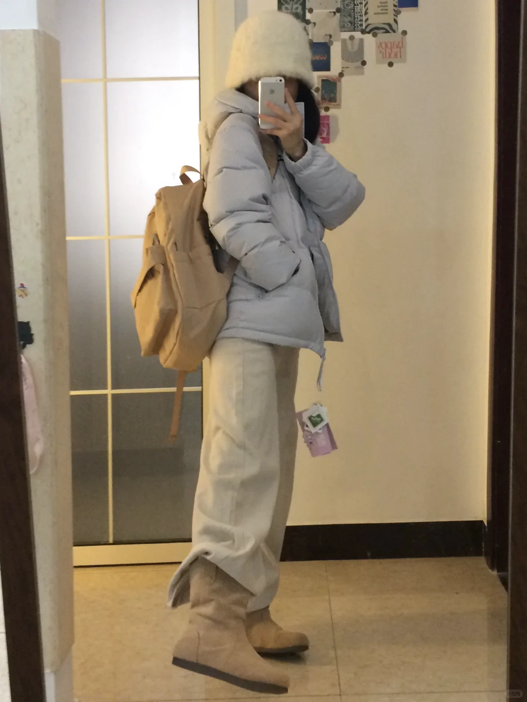 给姐妹们分享一件很保暖的羽绒服～