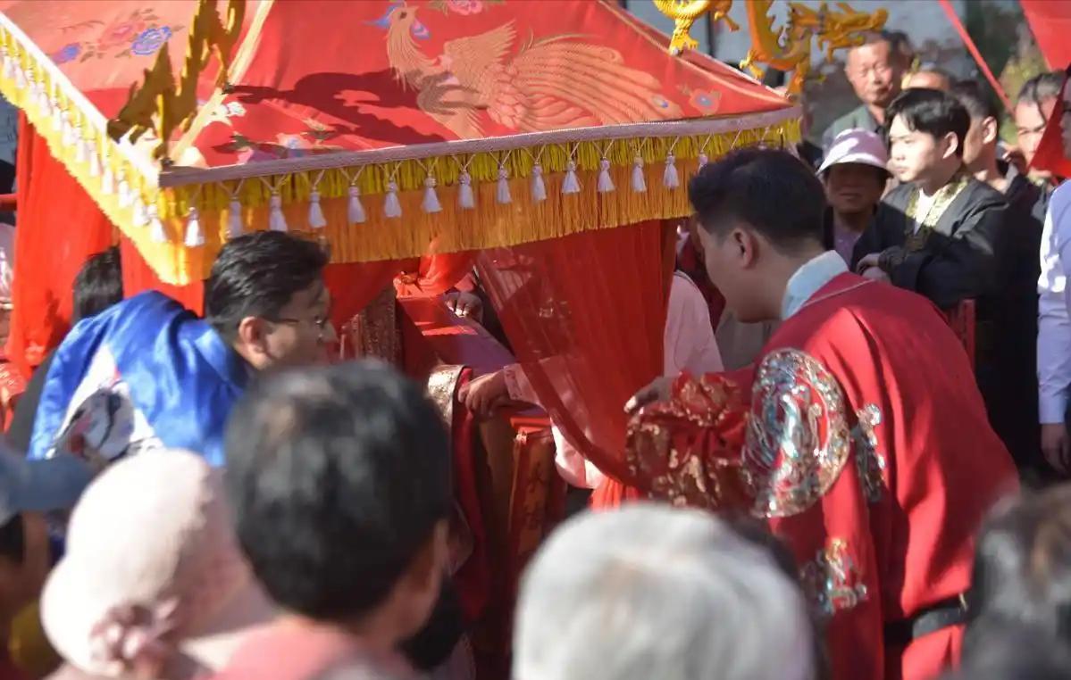 最新结婚离婚数据出炉！背后暗藏两大危机，关乎民族未来！5月9日民政部刚放出来的2