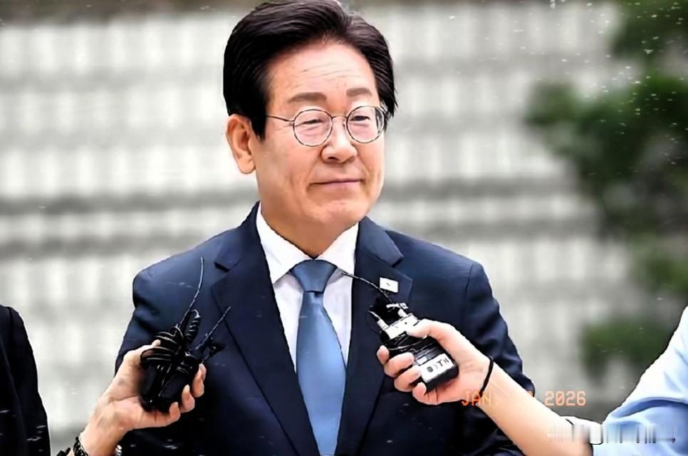 李在明去日本之前，在接受日本媒体采访时，说了一些关于对中日的心里话！1月12日，