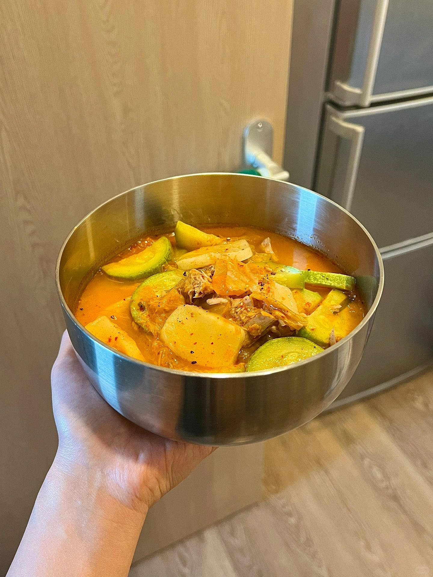 本命菜单里的吃不腻 金枪鱼年糕泡菜汤♨️