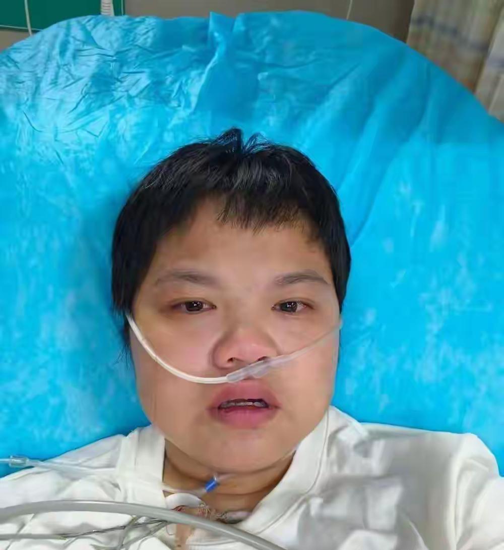 就像老人归去一样，宁愿回家，也不愿在医院被插管抢救，他们需要体面，需要最后的安息