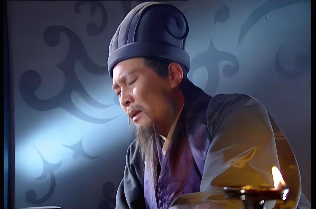 诸葛亮算漏上方谷大雨了吗？《三国演义》早有答案
有人问，诸葛亮既然能观天象，借东