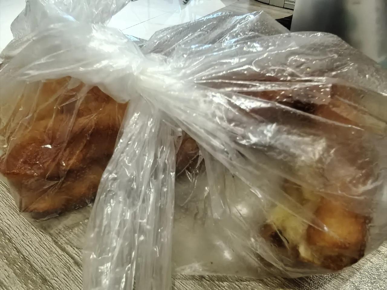 我发现了：人就不能飘，一飘就乱花钱。
好不容易刷了十几块钱金币
好不容易干个20